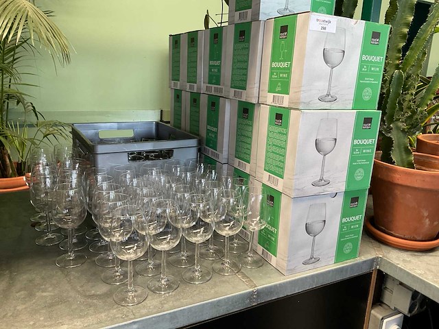 Royal leerdam bouquet wijnglas (136x) - afbeelding 1 van  4