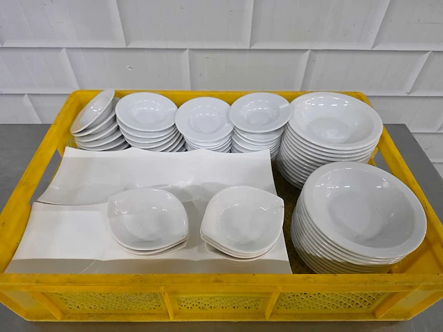 Royal mosa en villeroy&boch - partij porseleinen schaaltjes - afbeelding 1 van  5