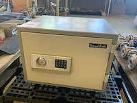 Royal safe kluis - afbeelding 1 van  1
