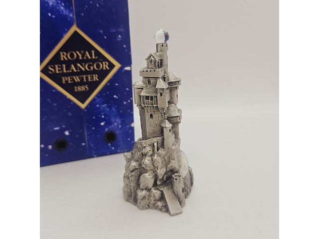 Royal selangor pewter castle gedecoreerd met kristal - afbeelding 5 van  10