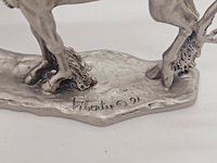 Royal selangor pewter 'the brave horse' gemaakt door liberty - afbeelding 10 van  10