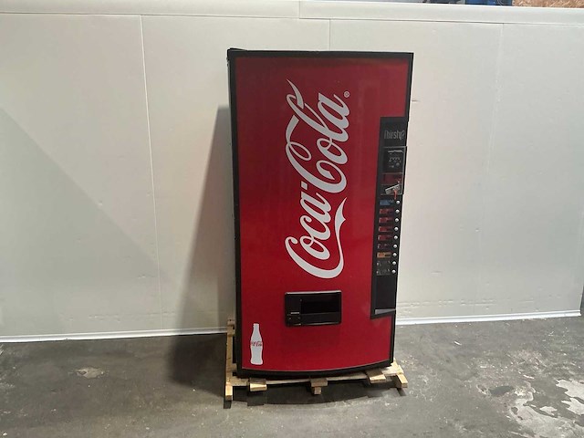 Royal vendors - 660 - fris - frisdrankautomaat - afbeelding 1 van  4