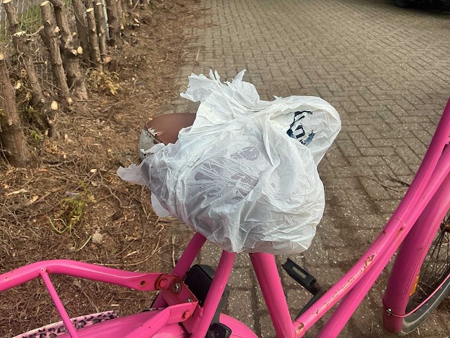 Roze damesfiets - afbeelding 4 van  6