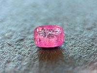 Roze saffier - 2.11 carat natuurlijke roze saffier - afbeelding 1 van  3