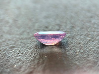 Roze saffier - 2.70 carat natuurlijke roze saffier - afbeelding 2 van  5
