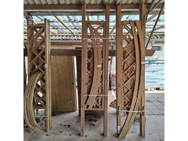 Rozenboog - afbeelding 1 van  3