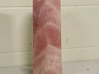 Rozenkwarts obelisk - afbeelding 3 van  4