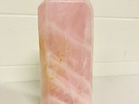 Rozenkwarts obelisk - afbeelding 3 van  5