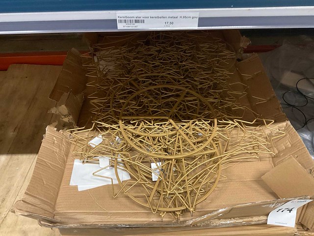 Rpe40, rpp bloemhoezen, metalen kerstbomen - afbeelding 10 van  19