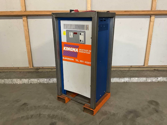 R.r.c digital acculader - afbeelding 1 van  4
