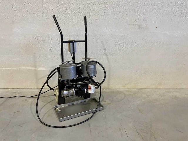 Rrr se-200m olie filter systeem - afbeelding 1 van  7