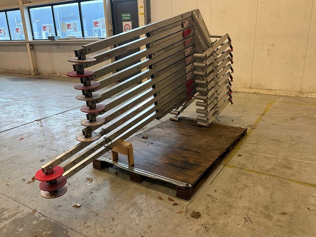 Rss staander schuindak dakrandbeveiliging (12x) - afbeelding 1 van  8