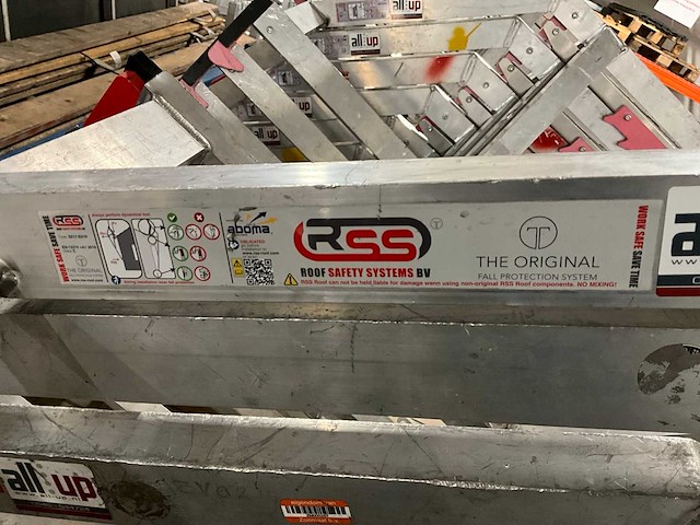 Rss staander schuindak dakrandbeveiliging (14x) - afbeelding 3 van  12