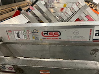 Rss staander schuindak dakrandbeveiliging (14x) - afbeelding 3 van  12