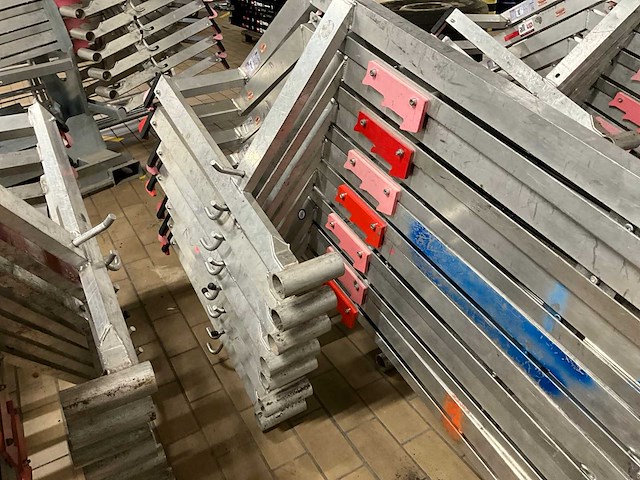 Rss staander schuindak dakrandbeveiliging (7x) - afbeelding 5 van  7