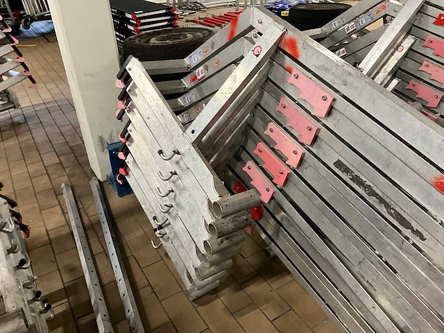 Rss staander schuindak dakrandbeveiliging (7x) - afbeelding 5 van  7