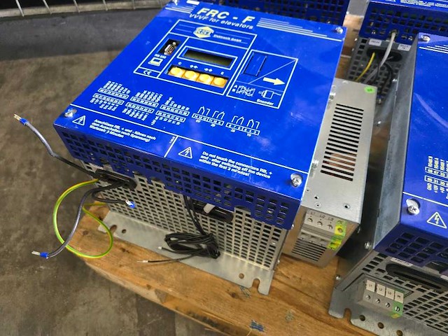 Rst elektronik - frc-f vvvf for elevators - elektronica (5x) - afbeelding 4 van  10