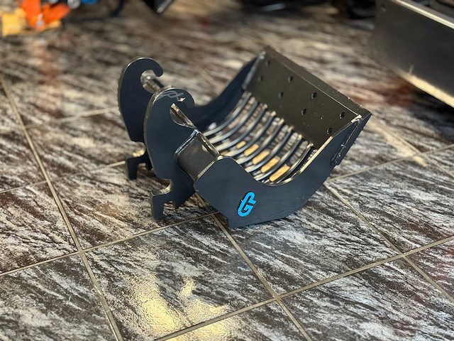 Rte - 2025 - 12-6 - minigraafmachine - afbeelding 18 van  29