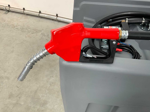 Rte - 2025 - 5651 - 200l mobiele dieseltank 12v - afbeelding 6 van  7