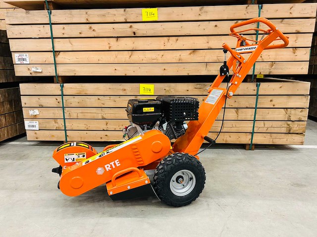 Rte - 2025 - 6777 - stump grinder - afbeelding 1 van  9