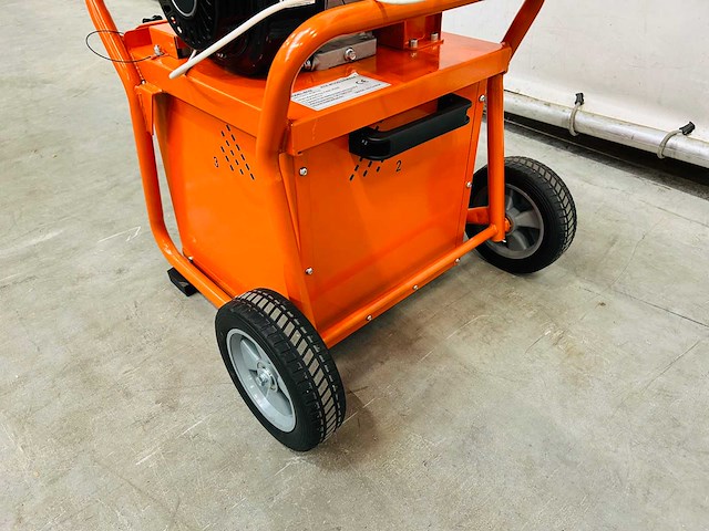 Rte - 2025 - 6779 - houthakselaar - afbeelding 4 van  14