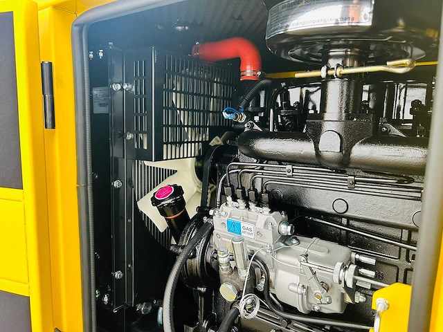 Rte - 2025 - 7310 - 35 kva noodstroomaggregaat 400v - afbeelding 9 van  22