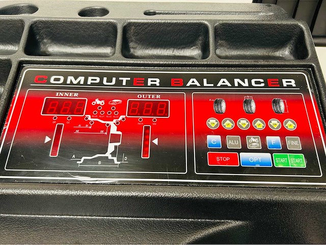 Rte - 2025 - 7411 - banden balanceerapparaat - afbeelding 1 van  9