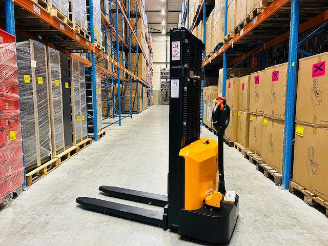 Rte - 2025 - 7860 - stapelaar 2.5m - afbeelding 4 van  11