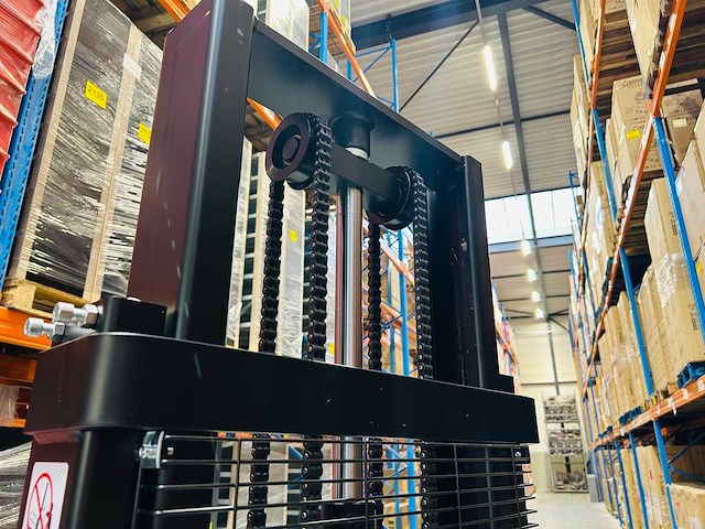 Rte - 2025 - 7861 - stapelaar 3.0m - afbeelding 8 van  9