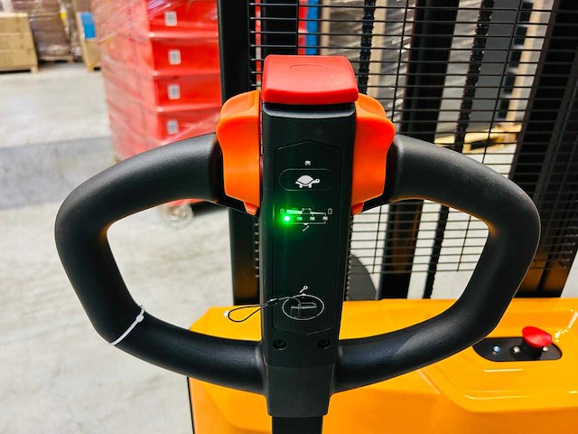 Rte - 2025 - 7861 - stapelaar 3.0m - afbeelding 6 van  9