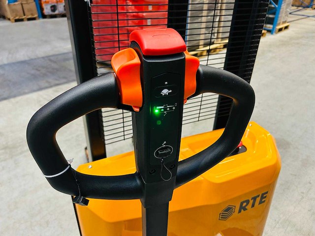 Rte - 2025 - 7862 - stapelaar 3.5m - afbeelding 13 van  15