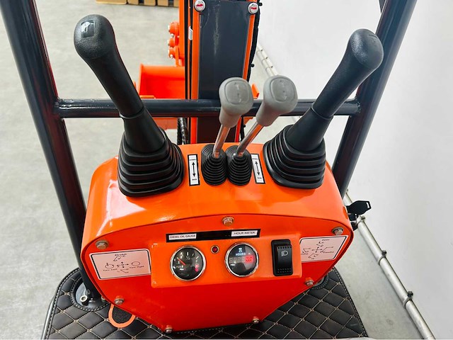 Rte - 2025 - cre102 - minigraafmachine 1020kg - afbeelding 16 van  24