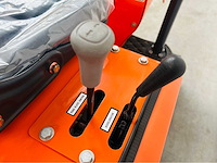 Rte - 2025 - cre102 - minigraafmachine 1020kg - afbeelding 5 van  24