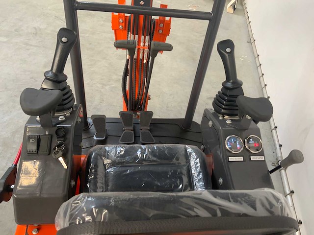 Rte - 2025 - cre112 - minigraafmachine 1120kg - afbeelding 16 van  22