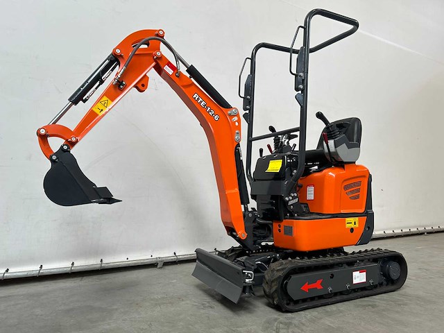 Rte - 2025 - cre120 - minigraafmachine kubota euro 5 - afbeelding 1 van  36