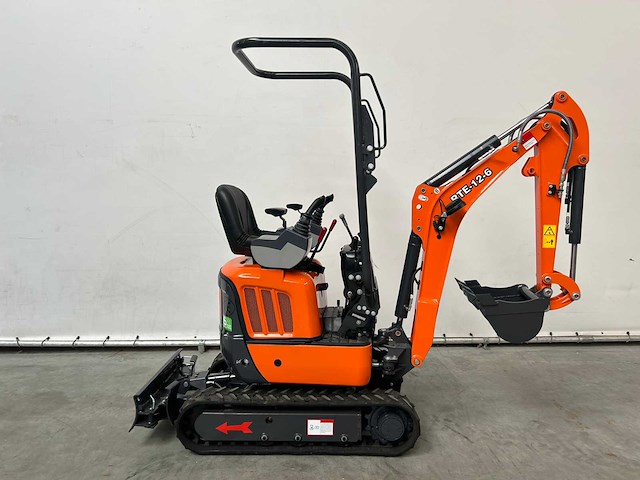 Rte - 2025 - cre120 - minigraafmachine kubota euro 5 - afbeelding 8 van  36
