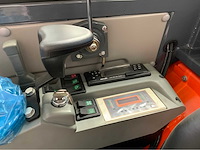 Rte - 2025 - cre213 - minigraafmachine kubota euro 5 met cabine - afbeelding 30 van  35