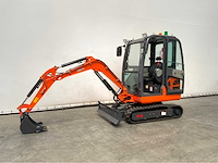 Rte - 2025 - cre213 - minigraafmachine kubota euro 5 met cabine - afbeelding 32 van  37