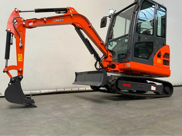 Rte - 2025 - cre213 - minigraafmachine kubota euro 5 met cabine - afbeelding 8 van  39
