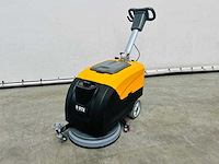 Rte - 2025 - fs40 - vloerschrobzuigmachine - afbeelding 7 van  14