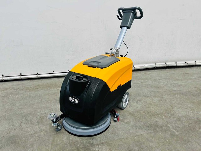 Rte - 2025 - fs40 - vloerschrobzuigmachine - afbeelding 6 van  12