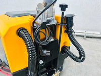 Rte - 2025 - fs40 - vloerschrobzuigmachine - afbeelding 4 van  10