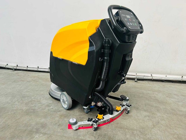 Rte - 2025 - fs50 - vloerschrobzuigmachine - afbeelding 18 van  19