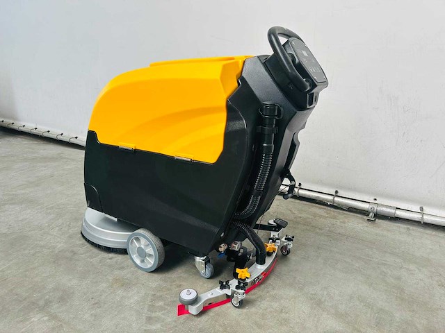 Rte - 2025 - fs50 - vloerschrobzuigmachine - afbeelding 14 van  16