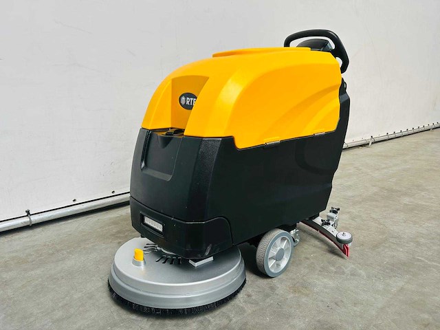 Rte - 2025 - fs50 - vloerschrobzuigmachine - afbeelding 9 van  11