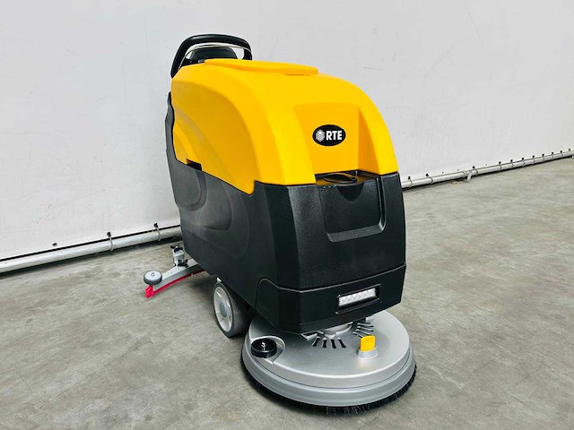 Rte - 2025 - fs50-sd - vloerschrobzuigmachine zelfrijdend - afbeelding 10 van  11