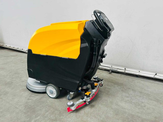 Rte - 2025 - fs50-sd - vloerschrobzuigmachine zelfrijdend - afbeelding 6 van  12