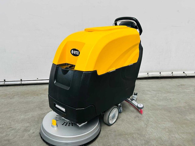 Rte - 2025 - fs50-sd - vloerschrobzuigmachine zelfrijdend - afbeelding 4 van  14