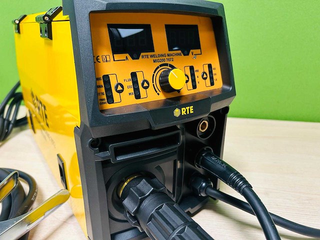 Rte - 2025 - mig200 7672 - mig lasapparaat 200a - afbeelding 9 van  13