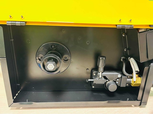 Rte - 2025 - mig200m 7675 - mig lasapparaat - afbeelding 2 van  8